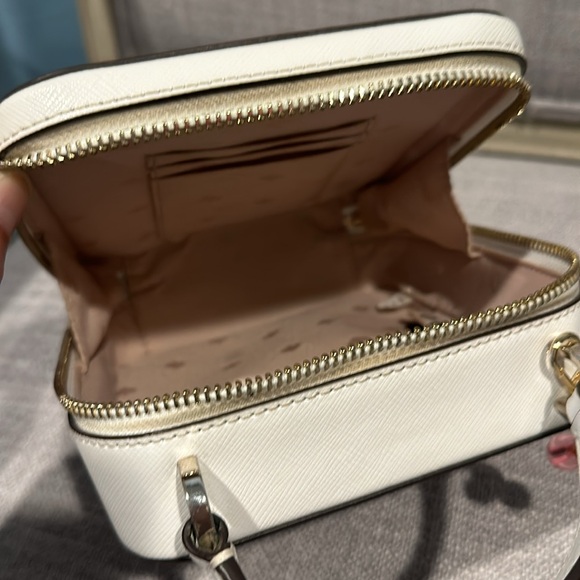 Kate Spade ♠️ Daisy and Laurel Way Crossbody - white - Picture 8 of 11